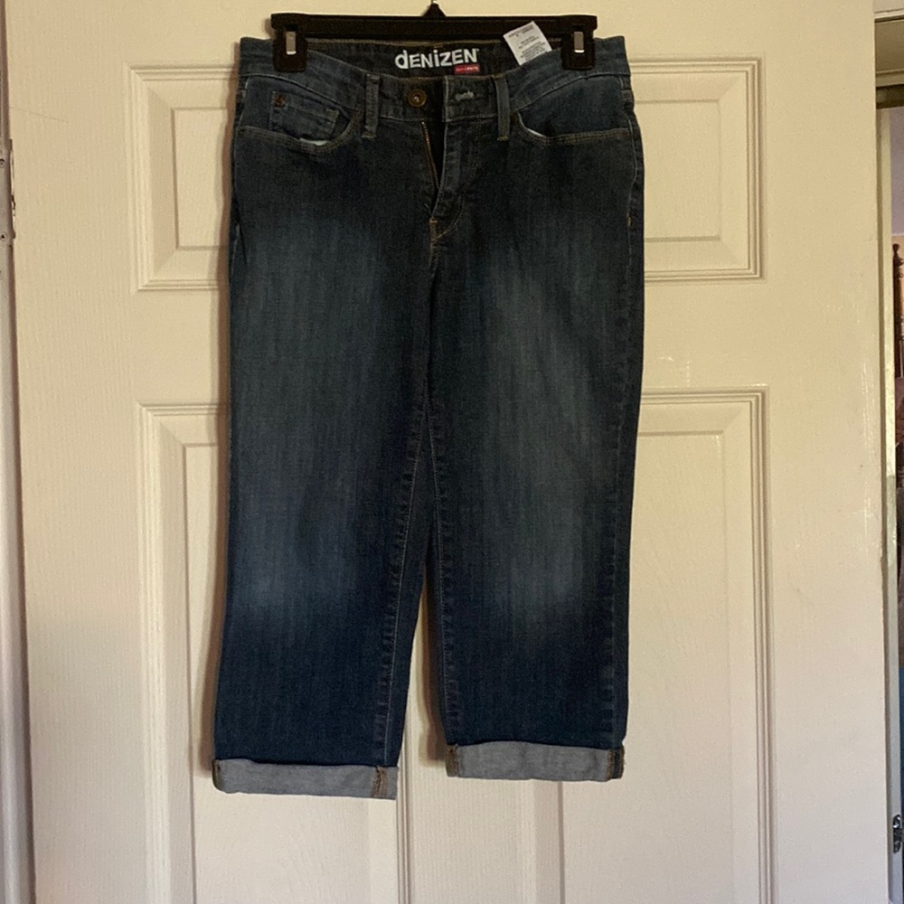 Denizen from Levis size 2 Jean capri